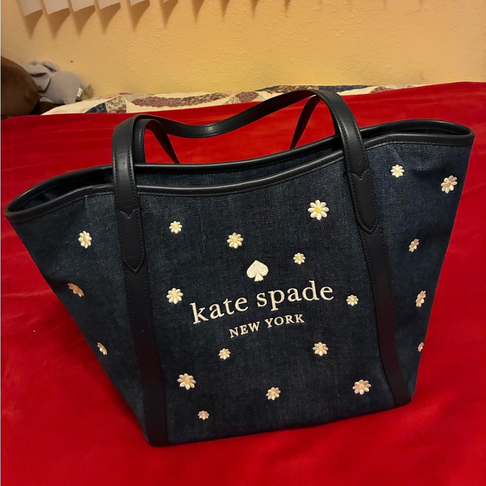 Kate Spade Slide Tote Daisy Denim
